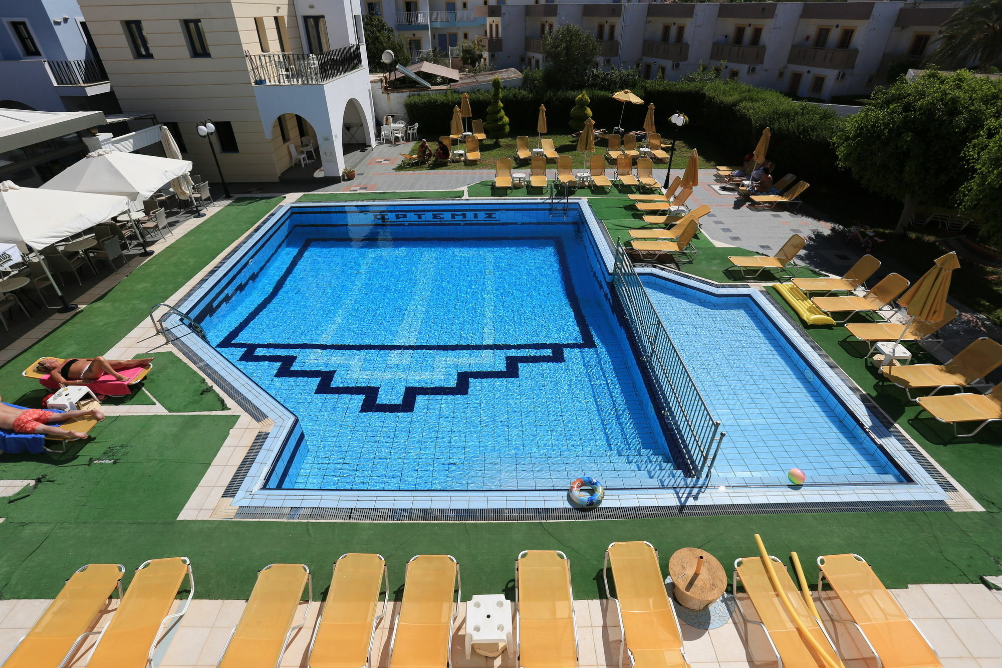 Artemis Apartments Gouves Exterior foto